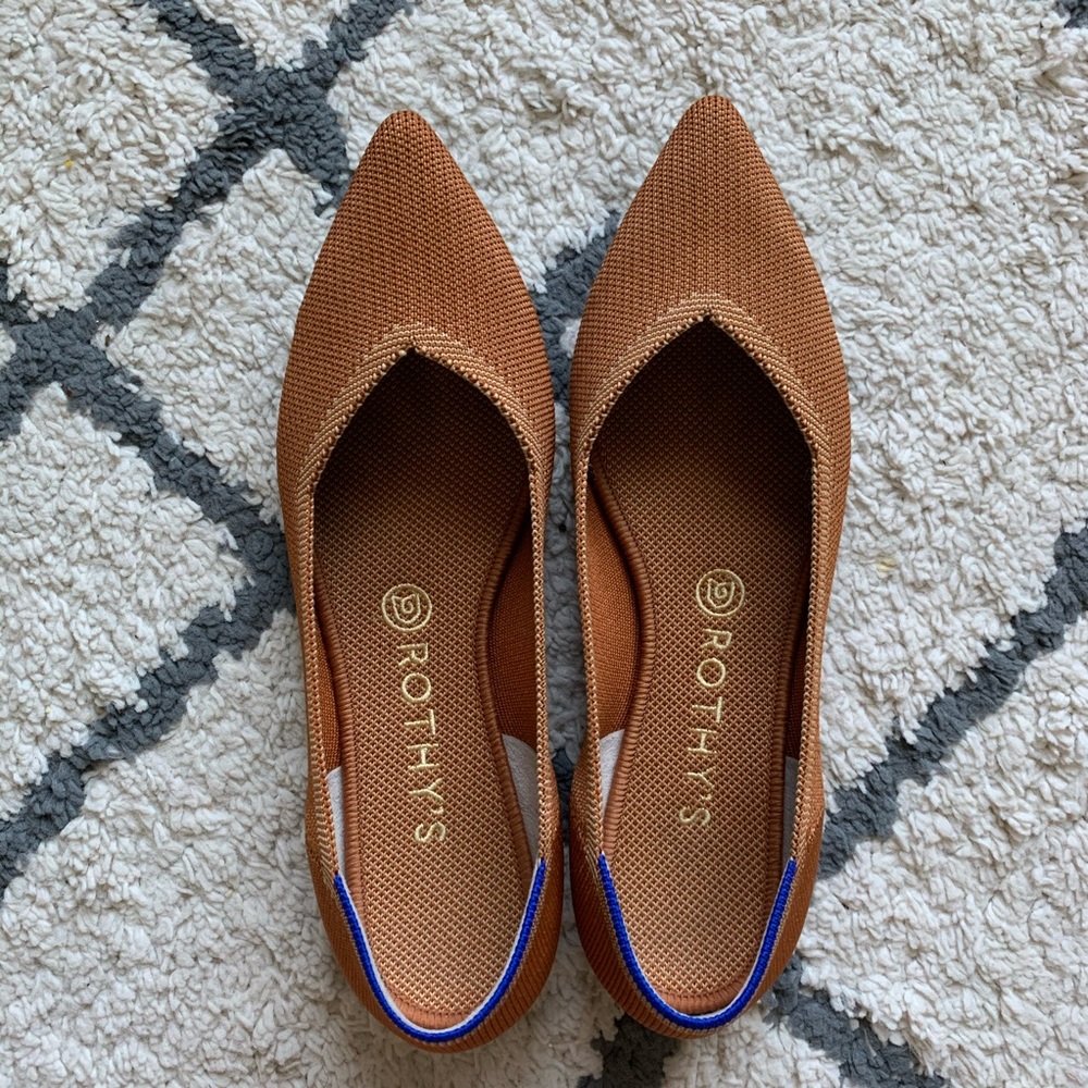 Rothy’s the point in Fawn W9